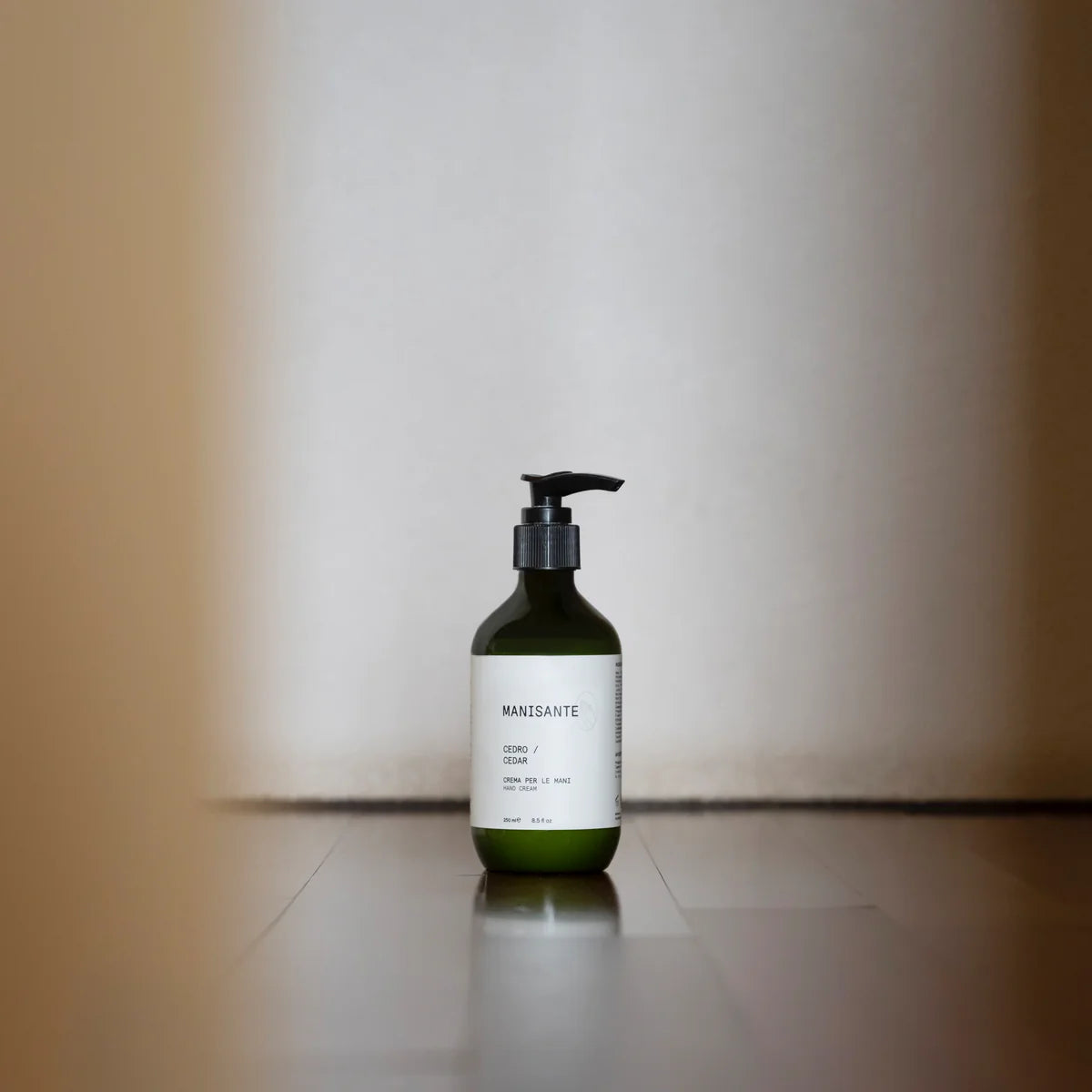 Crema de manos de cedro - Manisante - 250 ml